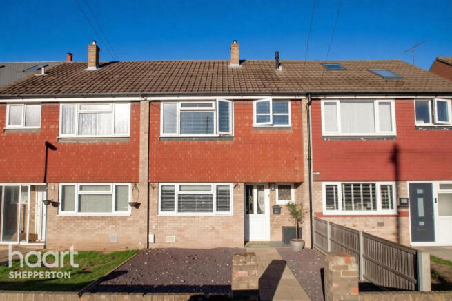 3-bed terraced on Burbidge Road, Shepperton, £475,000