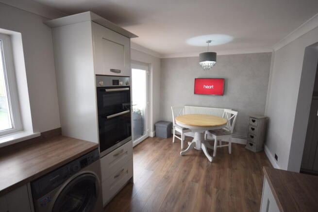 KITCHEN/DINER