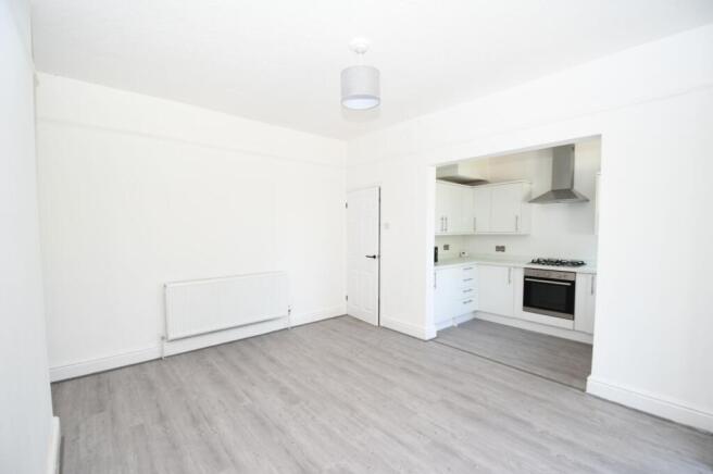 Delamere Avenue, Salford, M6 photo 4