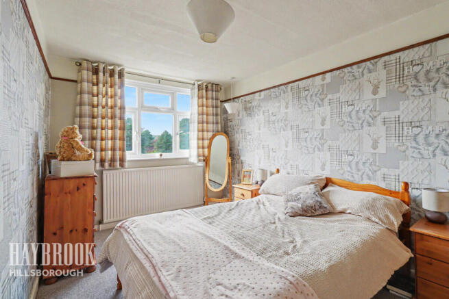 3 bed Semi-Detached for sale Image 9