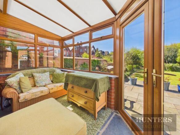 5 bed Semi-Detached for sale Image 12