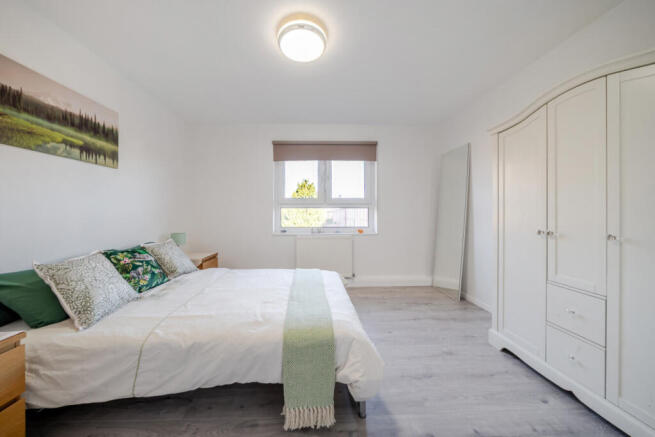 1395858-16-695e40...