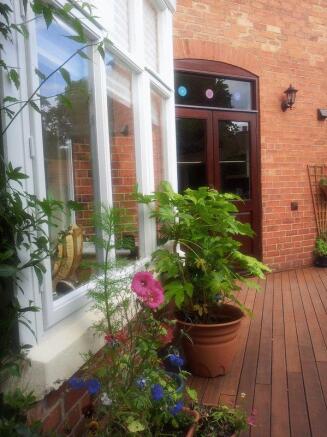 Photo 8