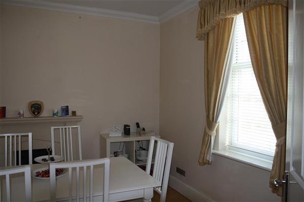 DINING ROOM: