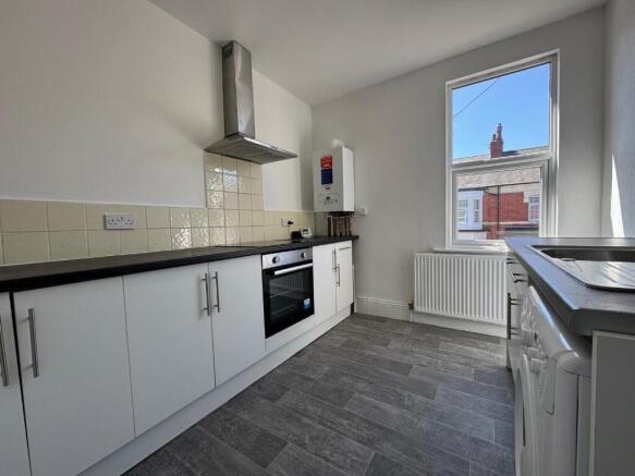 4 bed Block of Apartments for sale Image 6