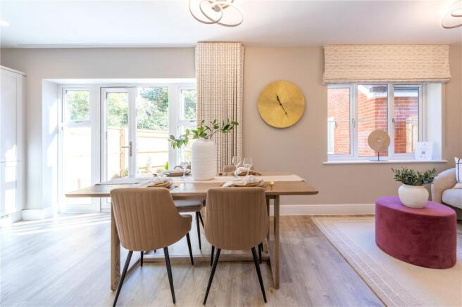 House in Wokingham - More