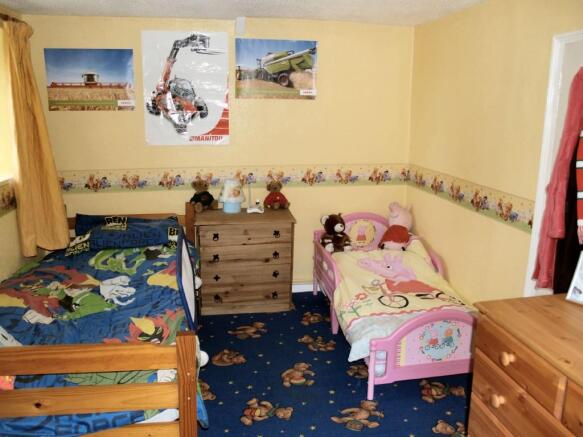 BEDROOM 1