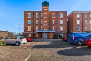 136, Adventurers Quay, Butetown, Cardiff CF10 4NR