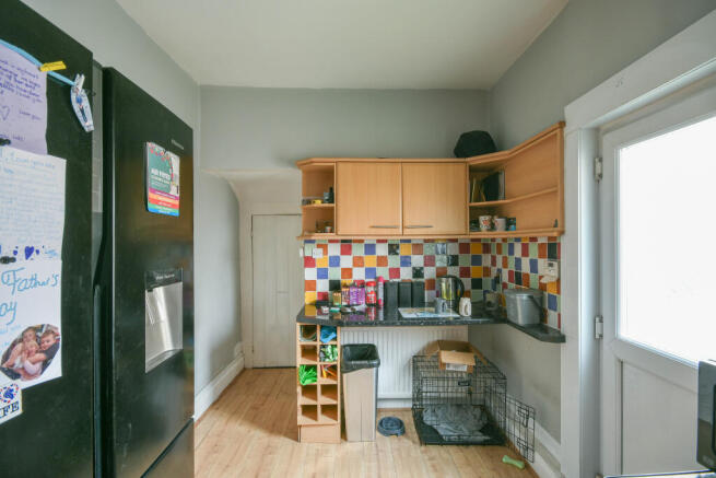 3 bed Terraced for sale Image 8
