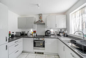 24, Anson Drive, Watchfield, Swindon SN6 8DH