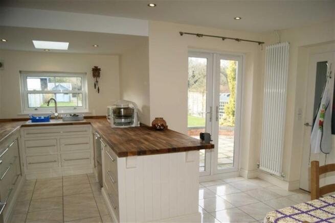Kitchen/Breakfast Ro