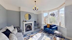 11a, Isis Street, London SW18 3QL
