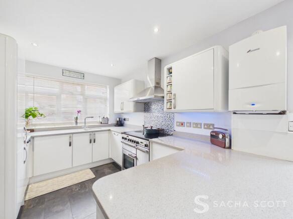 Kitchen / Breakfast Room