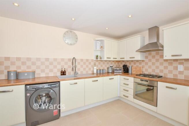 Lounge/Kitchen