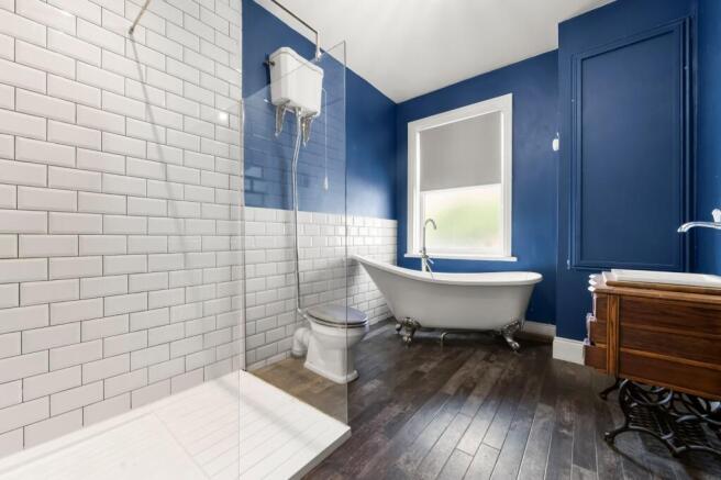 4 bed Terraced for sale Image 7