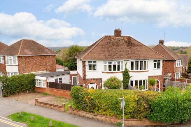 57 Southgate Drive, Kettering-2.jpg