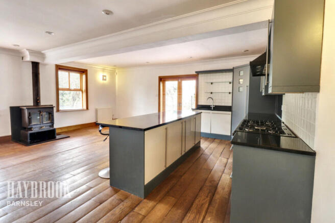 5 bed Character Property for sale Image 6