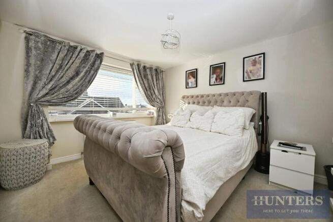 3 bed Semi-Detached for sale Image 7