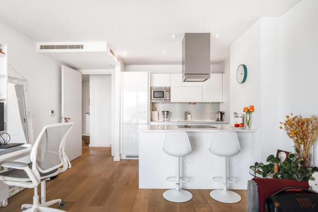 Kitchen/Reception