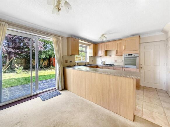 3 bed Detached for sale Image 4
