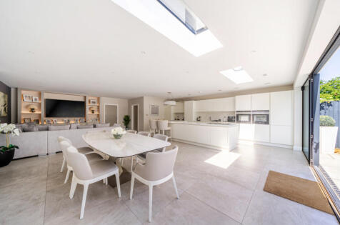 Hayes Chase, West Wickham, Kent, BR4