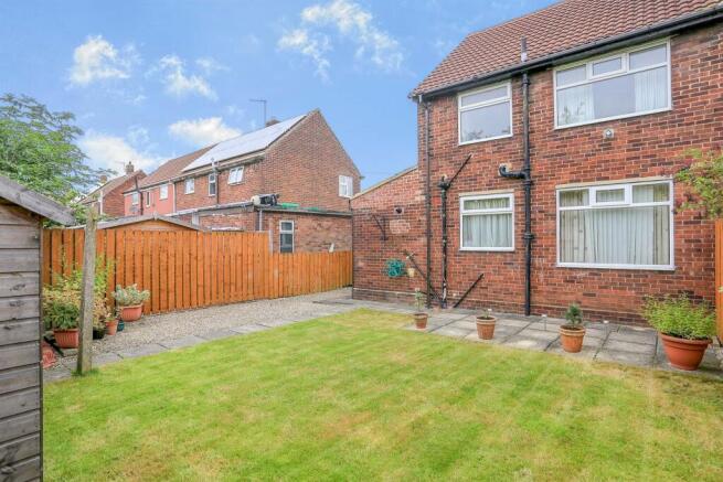 2 bed End of Terrace for sale Image 8