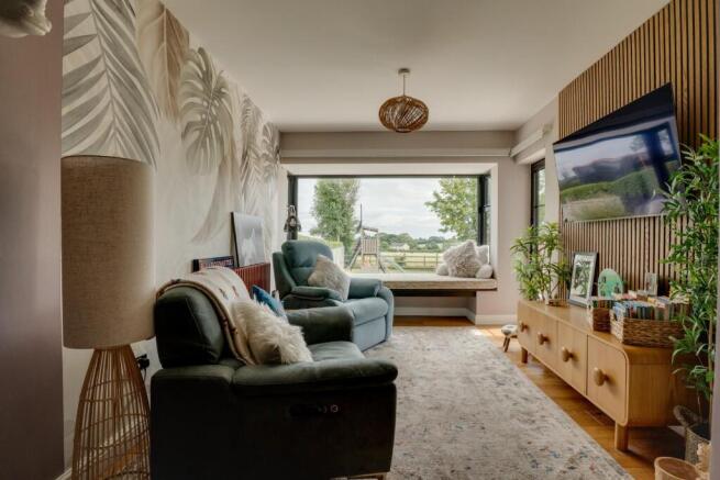 3 bed Detached for sale Image 7
