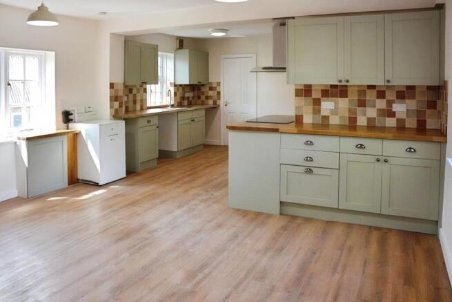 9ed66519-Kitchen.JPG