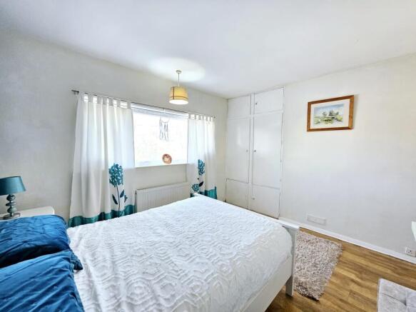3 bed Semi-Detached for sale Image 7