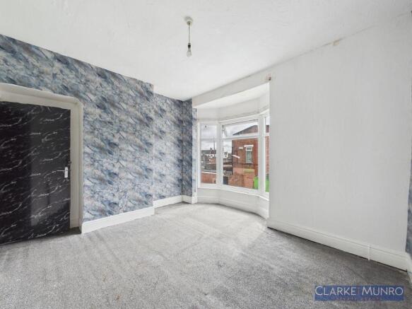 2 bed Terraced for sale Image 8