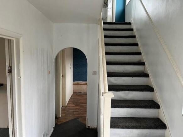 3 bed Semi-Detached for sale Image 5