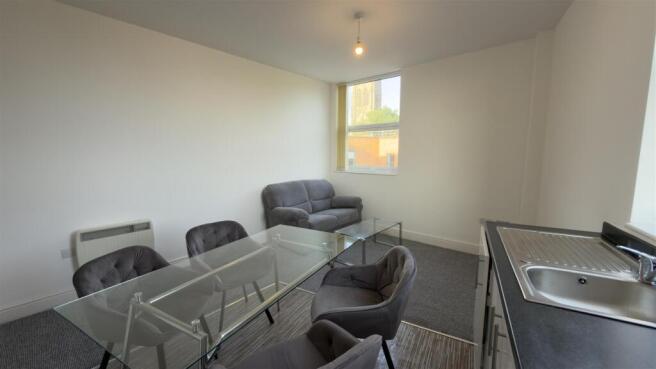 Living Space 04.jpg