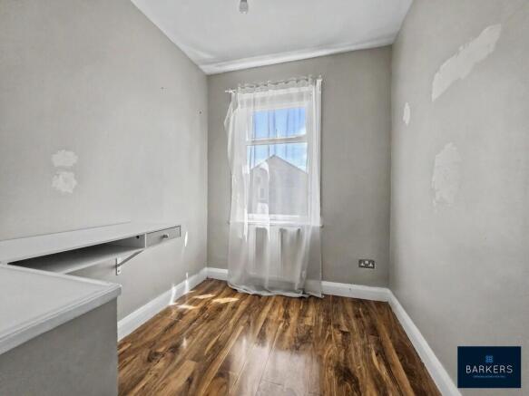 3 bed Semi-Detached for sale Image 11