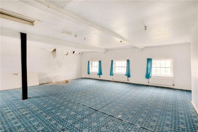 6 bed Town House for sale Image 12