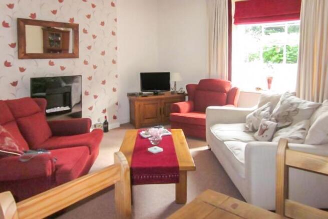 Living Room / Dining Room