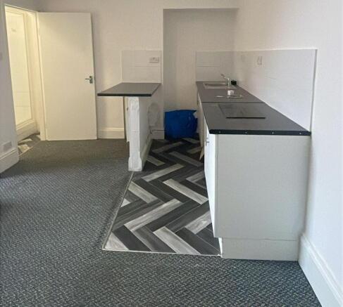 flat 4, 9 hartington road 11.jpg