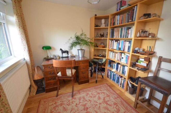 Photo 9