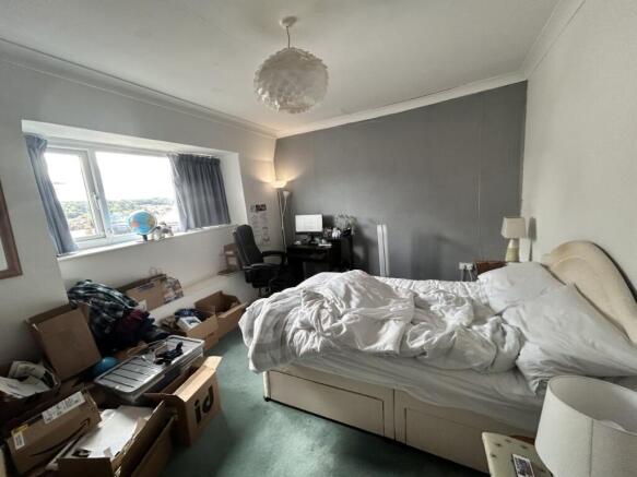 2 bed Apartment for sale Image 9