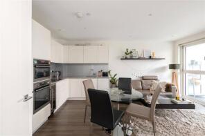 Flat 9, 50 Bach House, Wandsworth Road, London SW8 2ET
