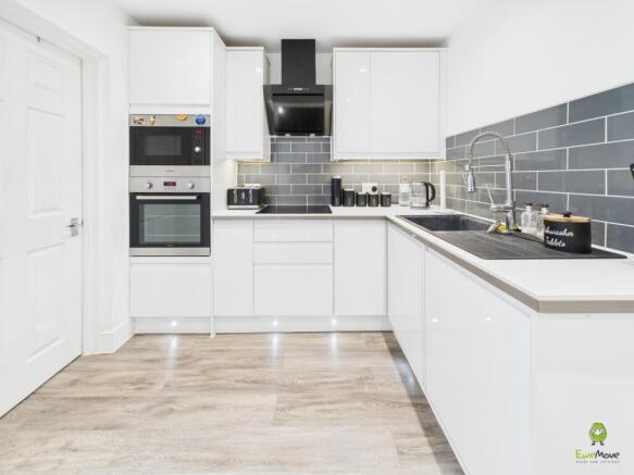 Presented by Clinton at EweMove Bexleyheath and Da