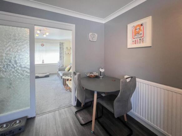 3 bed Detached Bungalow for sale Image 11