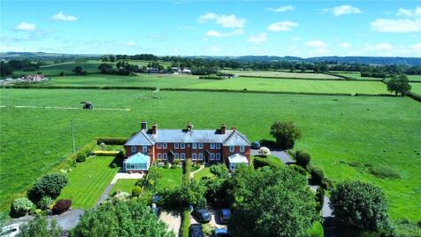 Lawn Farm Cottages, Gillingham, Dorset, SP8