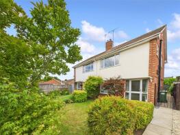 25, Wedgwood Drive, Gloucester GL2 0AD
