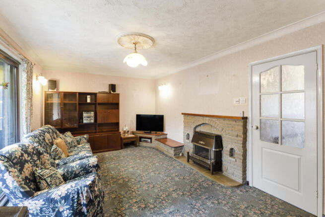 3 bed Detached Bungalow for sale Image 4