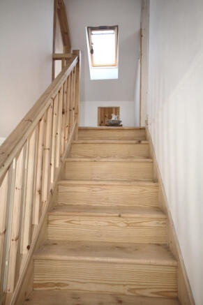Urrview, 13 Victoria Street, Kirkpatrick Durham - 