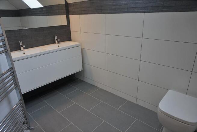 Master En-suite