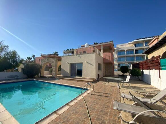 3 Bedroom Villa for
