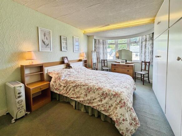 3 bed Semi-Detached for sale Image 10