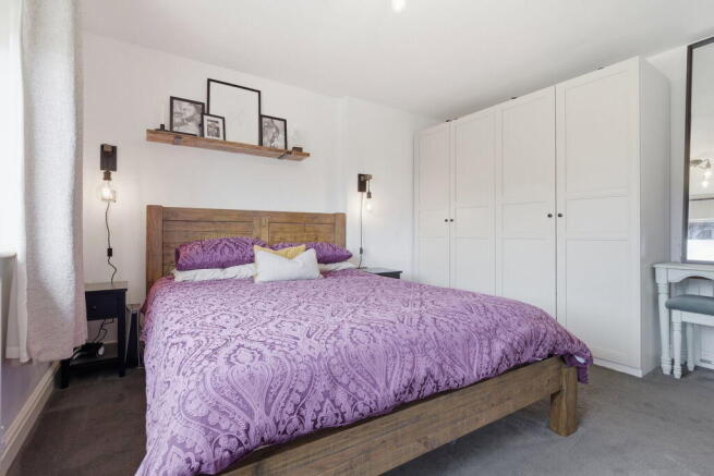 3 bed Semi-Detached for sale Image 9