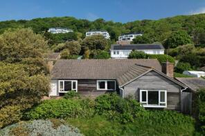 9, Encombe, Sandgate CT20 3DE